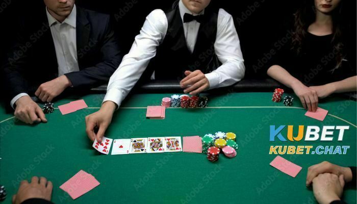 Yêu cầu của sòng bạc về một Dealer Poker